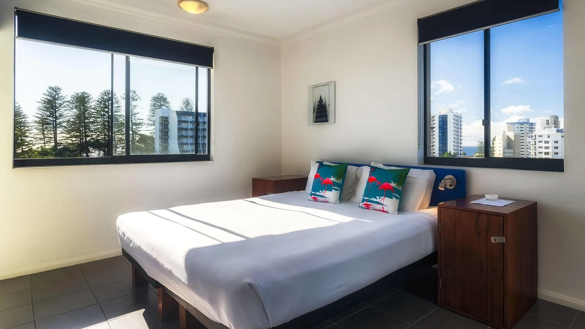 Hotel Komune Resort And Beach Club Greenmount Beach