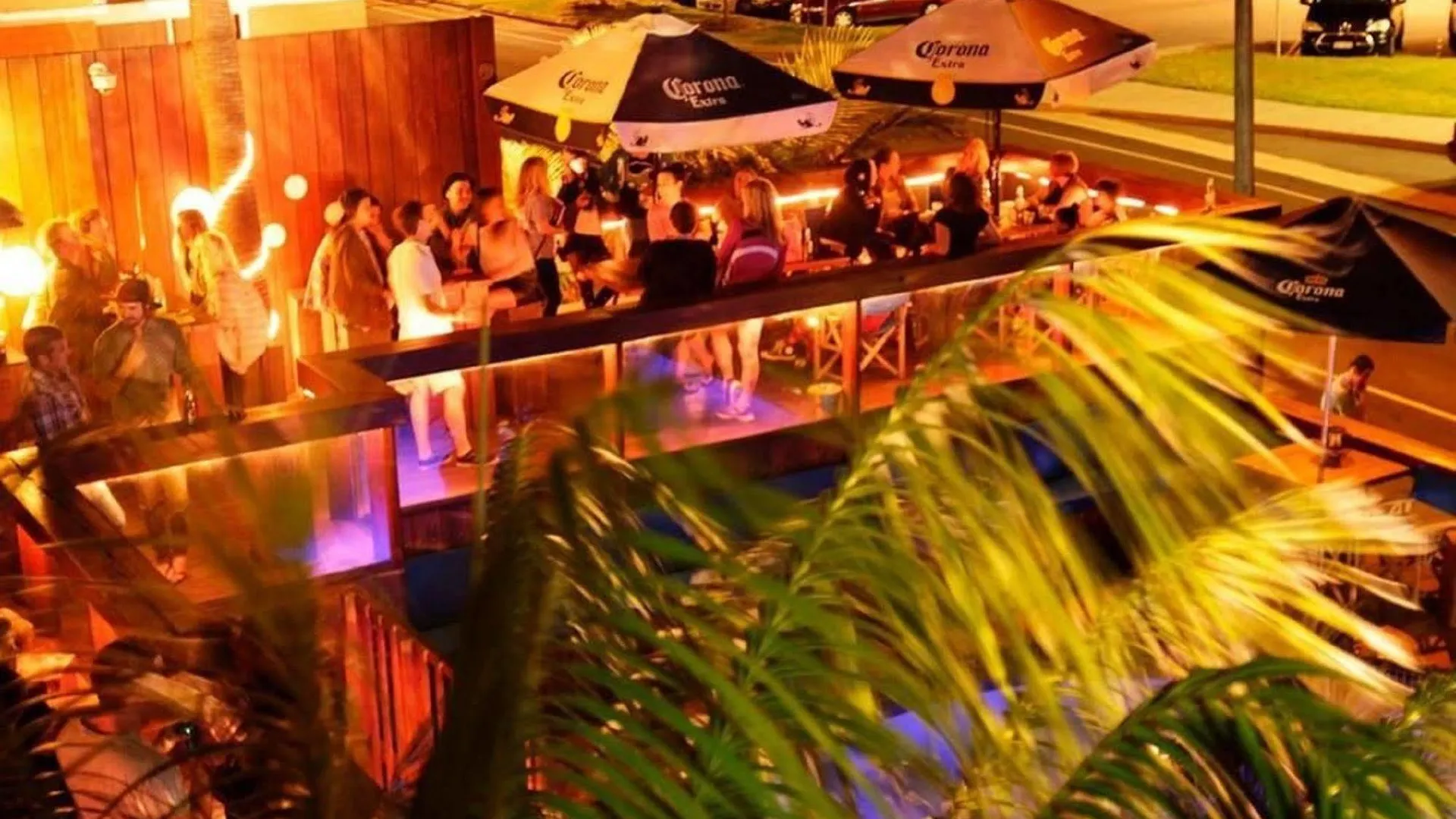 Hotel Komune Resort And Beach Club Greenmount Beach